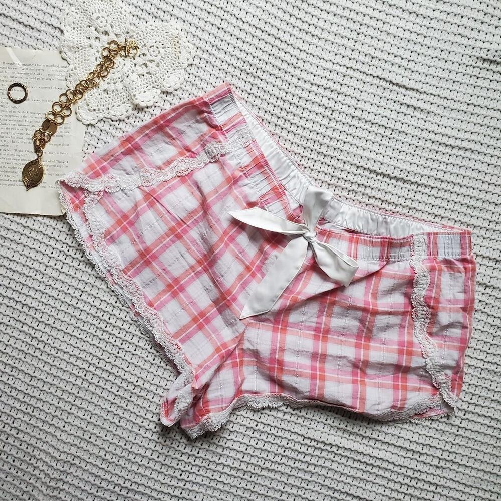 2013 victoria secret plaid lace plaid shorts excellent condition
